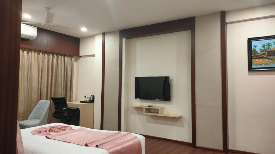 Hotel Swamiraj 孟买 外观 照片