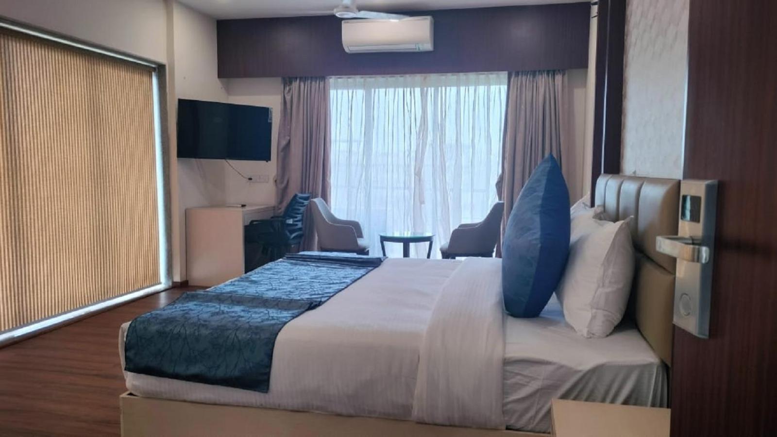 Hotel Swamiraj 孟买 外观 照片